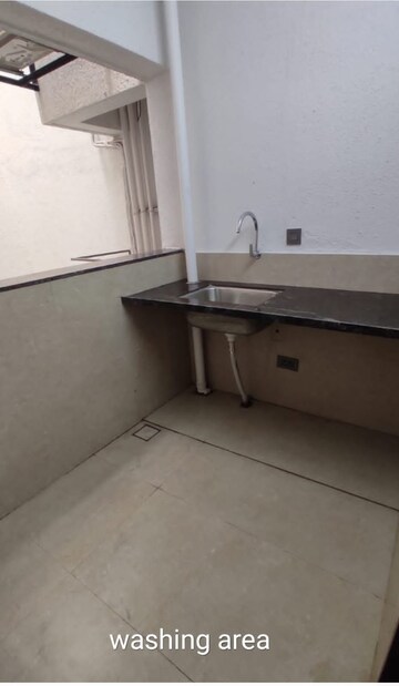 Bathroom in 4 BHK Apartment at Rahul Arcus, Baner – for Rent