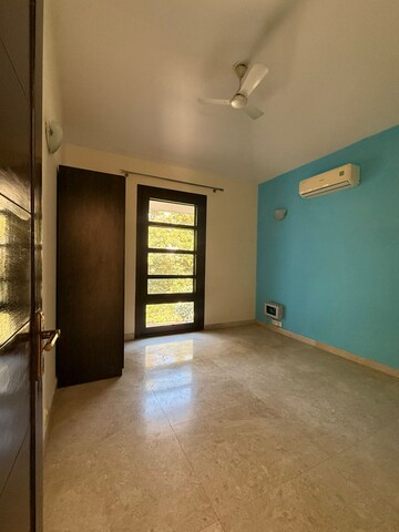 Room in 2 BHK Villa at Sector 3 Greater Noida – for Rent