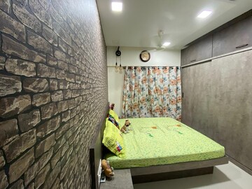 Bedroom in 2 BHK Apartment at Sai Dham CHS Kandivali, Kandivali West – for Rent