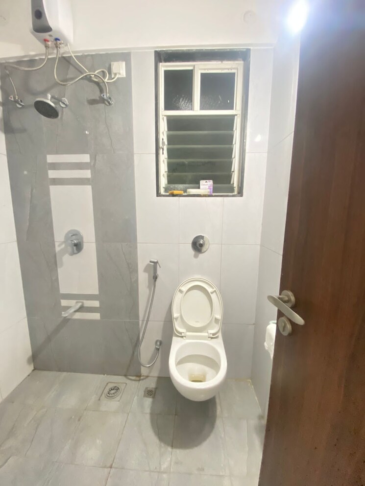 Bathroom, vj-town-center 2 Bedroom 750 Sq.Ft. Apartment In Wakad Pune 9057861