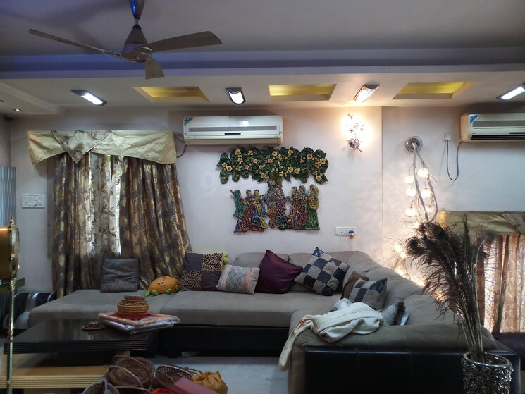 Living Room, viman nagar 4 Bedroom 4000 Sq.Ft. Independent House In Viman Nagar Pune 9057847