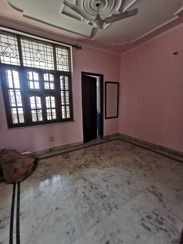 Room in 2 BHK Apartment at Supertech Ecovillage II, Sector 16b Greater Noida – for Rent