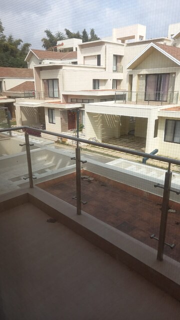 Kitchen in 4 BHK Villa at Brigade Orchards, Devanahalli – for Rent
