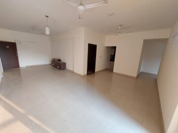 Room in 3 BHK Apartment at Salarpuria Sattva Aspire, Hennur Road – for Rent