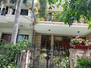 2 BHK Builder Floor For Sale in Dayanand Colony