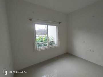 Room in 3 BHK Apartment at LnT Raintree Boulevard, Hebbal – for Rent