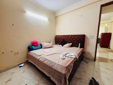 Bedroom in 1 BHK Builder Floor at Saket – for Rent