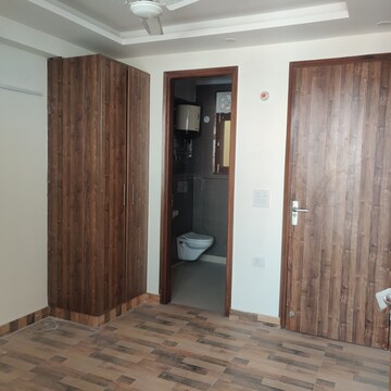 2 BHK Builder Floor For Rent in Chattarpur