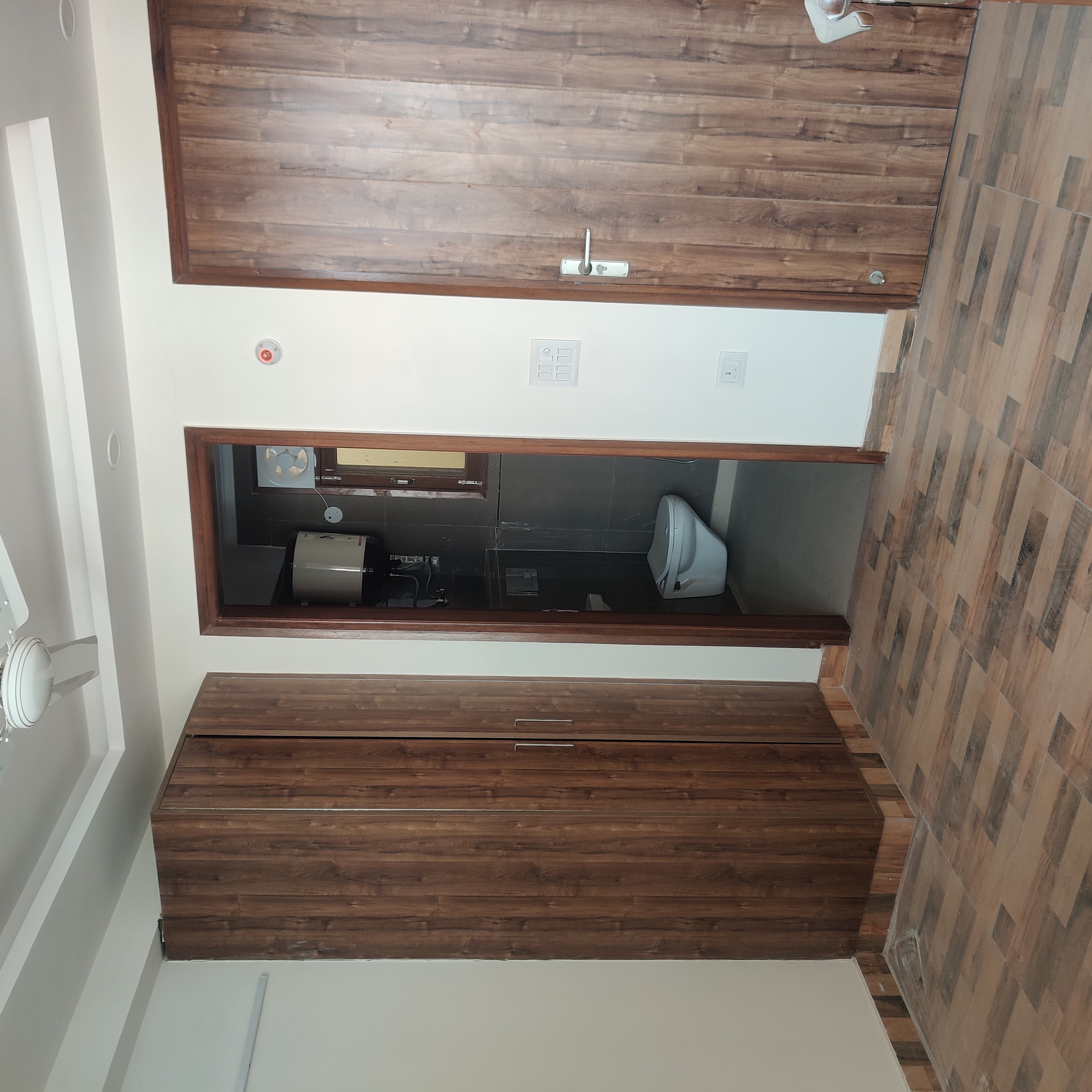 2 BHK + Extra Room Builder Floor For Rent in Chattarpur