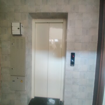  2 BHK Builder Floor at Chattarpur – for Rent