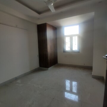 Bedroom in 2 BHK Builder Floor at Chattarpur – for Rent