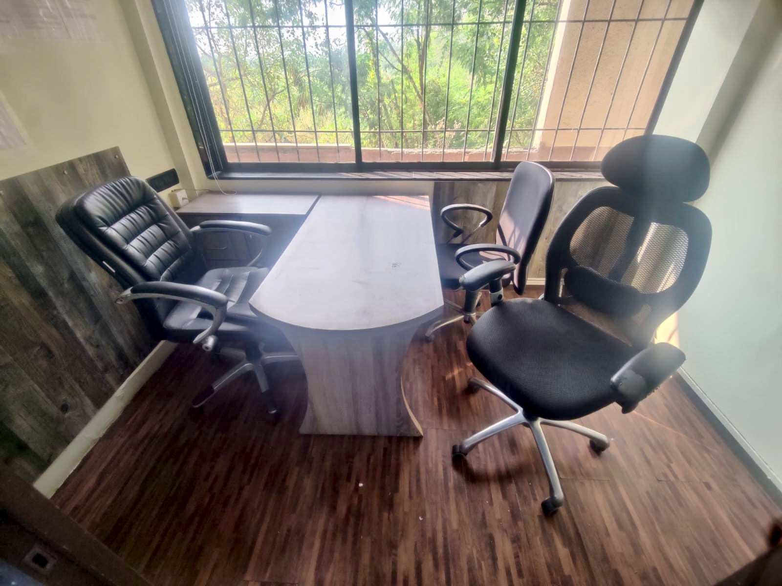 Office Space For Rent in Commercial Space 