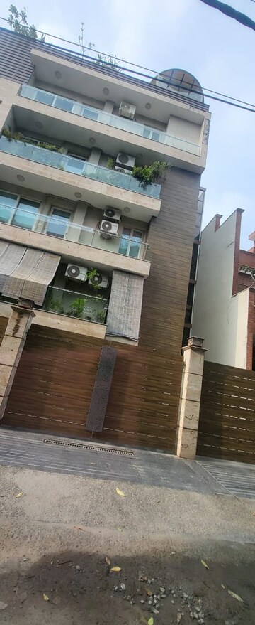 2 BHK Builder Floor – Exterior View View at Amar Colony - for Sale