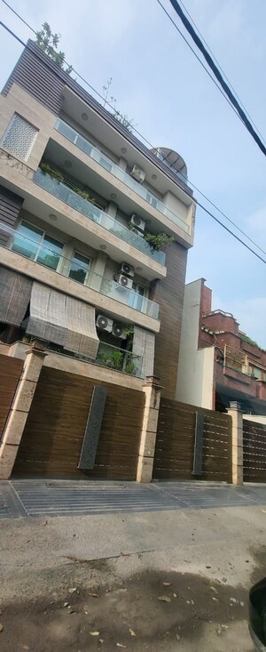 2 BHK Builder Floor For Sale in Amar Colony