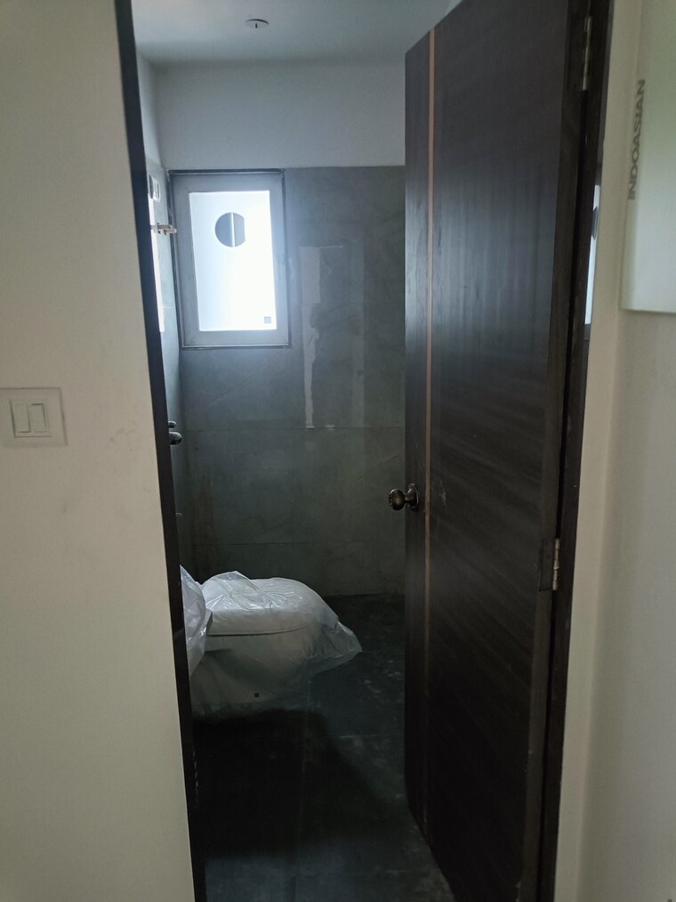 Bathroom, sandhya-eve-horizon 2 Bedroom 619 Sq.Ft. Apartment In Kandivali West Mumbai 9058095