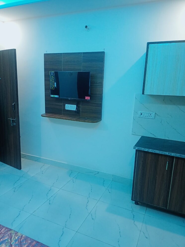 undefined, unitech-south-city-1 1 RK 280 Sq.Ft. Builder Floor In South City 1 Gurgaon 9058092