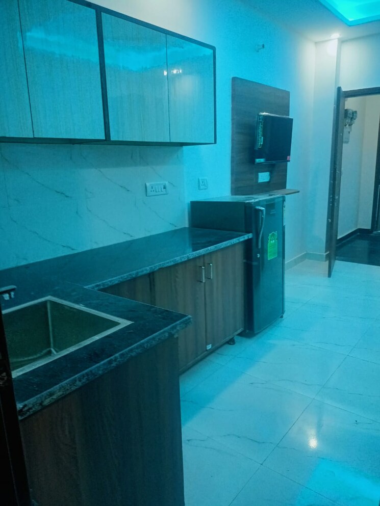 Kitchen, unitech-south-city-1 1 RK 280 Sq.Ft. Builder Floor In South City 1 Gurgaon 9058092