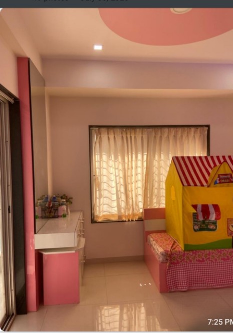 4 BHK + Pooja Room,Servant Room,Study Room,Extra Room Villa For Sale in Parmar Vintage Vista