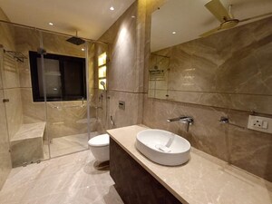 Kitchen in 3.5 BHK Builder Floor at Sector 62 – for Sale