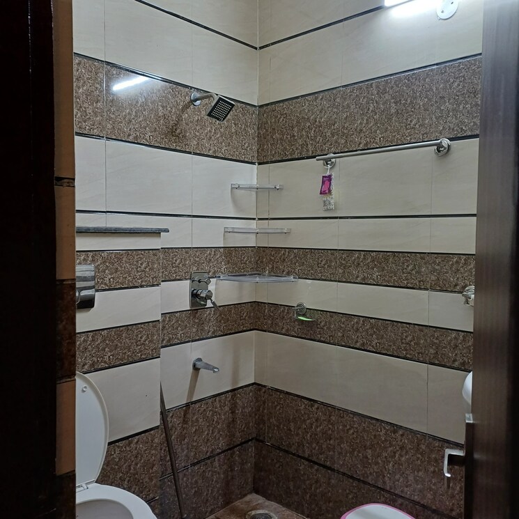 Bathroom, maxxus-elanza 3 Bedroom 1100 Sq.Ft. Apartment In Nagla Road Zirakpur 9058141