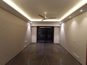 Room in 3.5 BHK Builder Floor at Sector 62 – for Sale