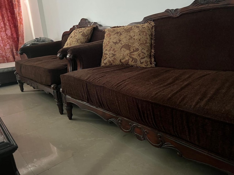 Living Room, amar colony 2 Bedroom 100 Sq.Yd. Builder Floor In Amar Colony Delhi 9058166