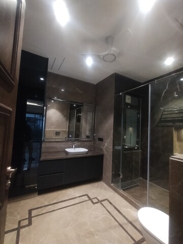 Kitchen in 4 BHK Builder Floor at Ansal Sushant Lok I, Sector 43 – for Rent
