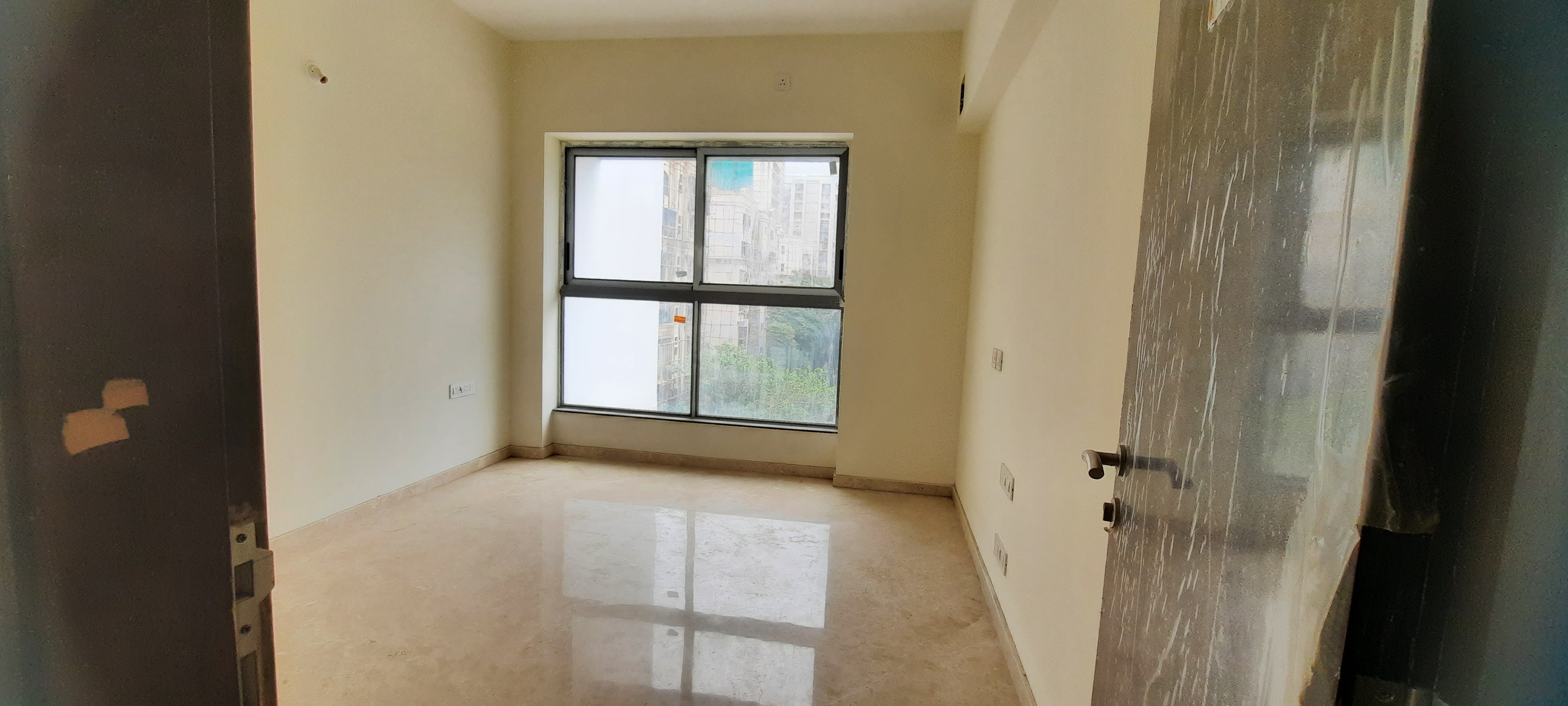 2 BHK Apartment For Sale in Zee Ashtavinayak