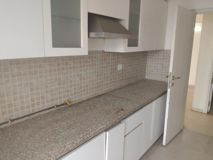 Kitchen, dlf-the-skycourt 3 Bedroom 1931 Sq.Ft. Apartment In Sector 86 Gurgaon 9058218