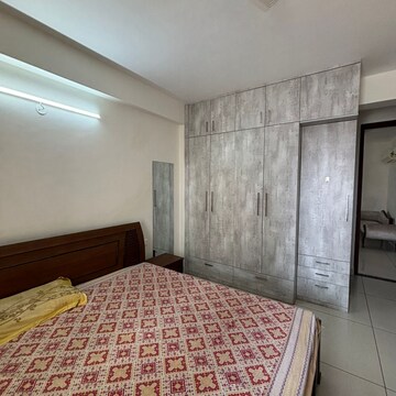 Room in 3 BHK Apartment at Allwin El Spazia, Nagla Road – for Sale