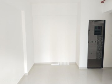 Room in 1 BHK Apartment at Lodha Panacea 1, Dombivli East – for Rent