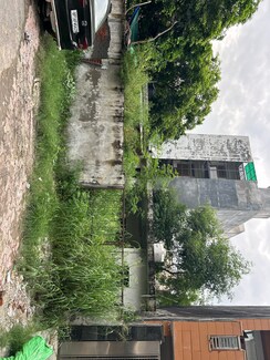 Plot For Sale in Sector 105