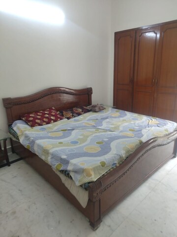 Bedroom in 3 BHK Builder Floor at DLF City Phase III, Sector 24 – for Rent