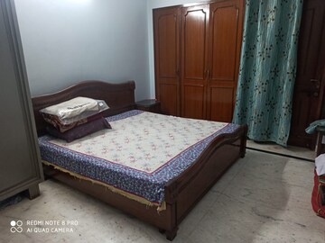 Bedroom in 3 BHK Builder Floor at DLF City Phase III, Sector 24 – for Rent