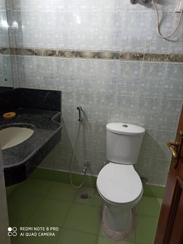 Team Area in 3 BHK Builder Floor at DLF City Phase III, Sector 24 – for Rent