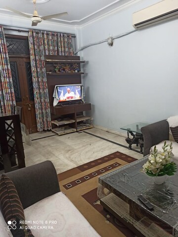 Living Room in 3 BHK Builder Floor at DLF City Phase III, Sector 24 – for Rent