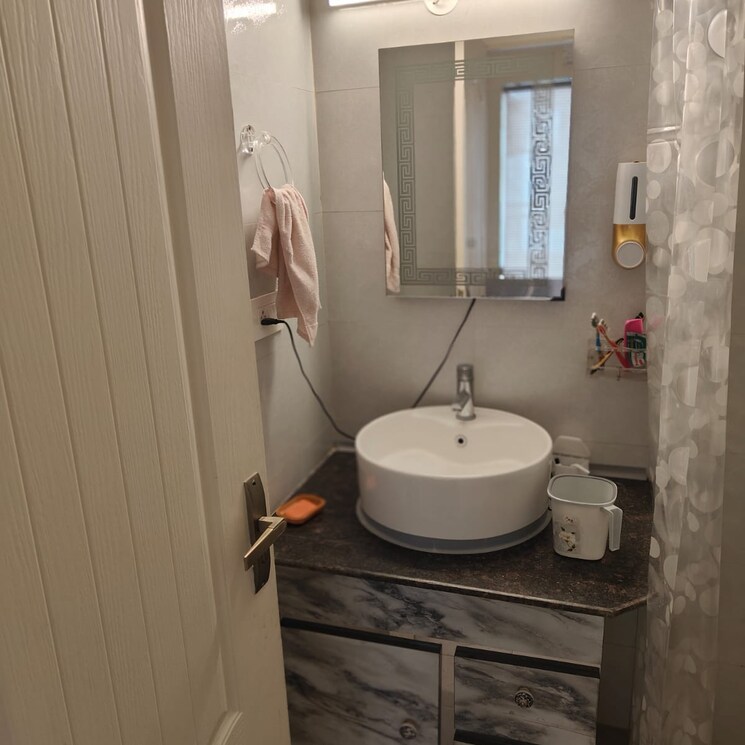 Attached Bathroom, sushma-valencia 3 Bedroom 1800 Sq.Ft. Apartment In Nagla Road Zirakpur 9058332