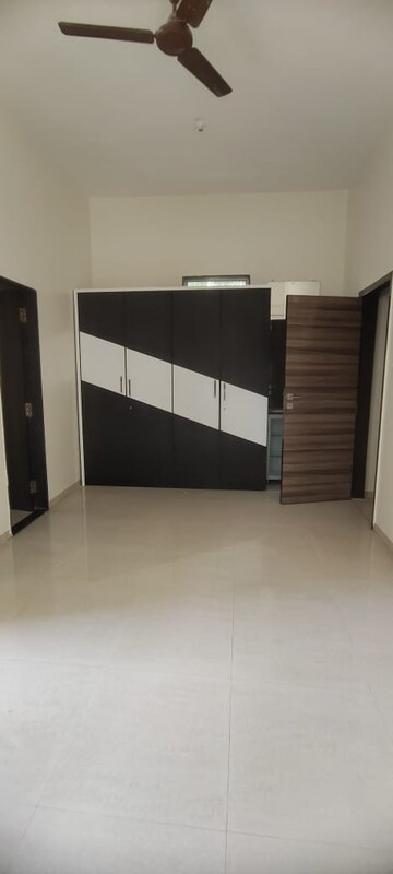 3 BHK Apartment For Rent in Hiranandani Maitri Park, Chembur