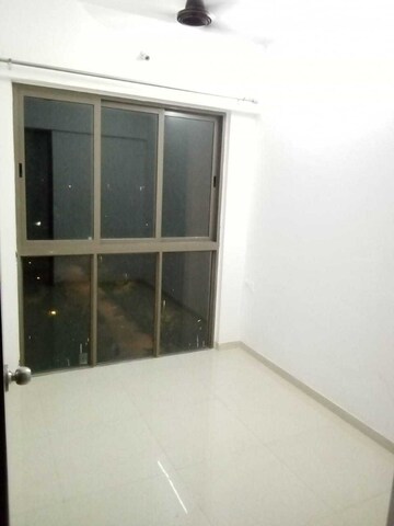 Room in 2 BHK Apartment at Om Sai Residency Dombivali, Dombivli East – for Rent