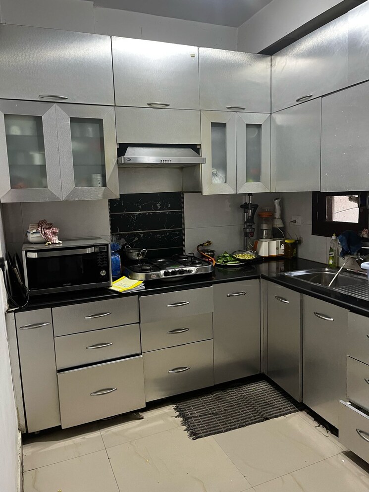 Kitchen, srs-royal-hills 2.5 Bedroom 1133 Sq.Ft. Apartment In Sector 87 Faridabad 9058404