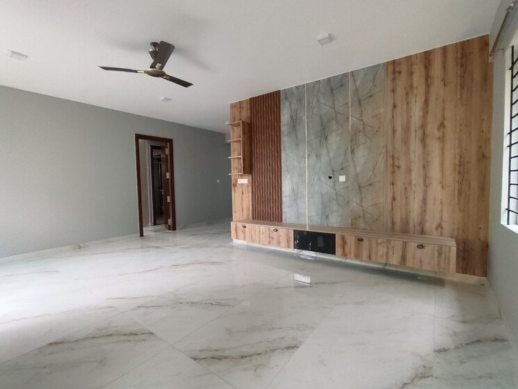 Room, hsr layout 3 Bedroom 23000 Sq.Ft. Builder Floor In Hsr Layout Bangalore 9058398