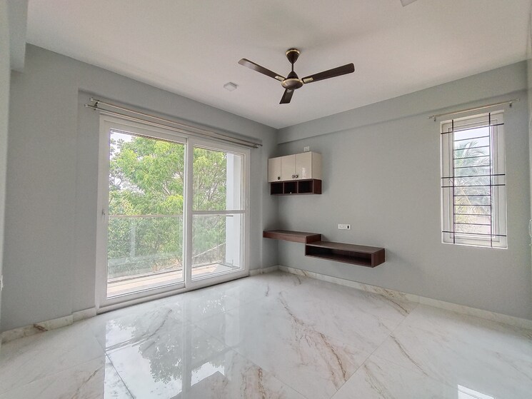 Room, hsr layout 3 Bedroom 23000 Sq.Ft. Builder Floor In Hsr Layout Bangalore 9058398