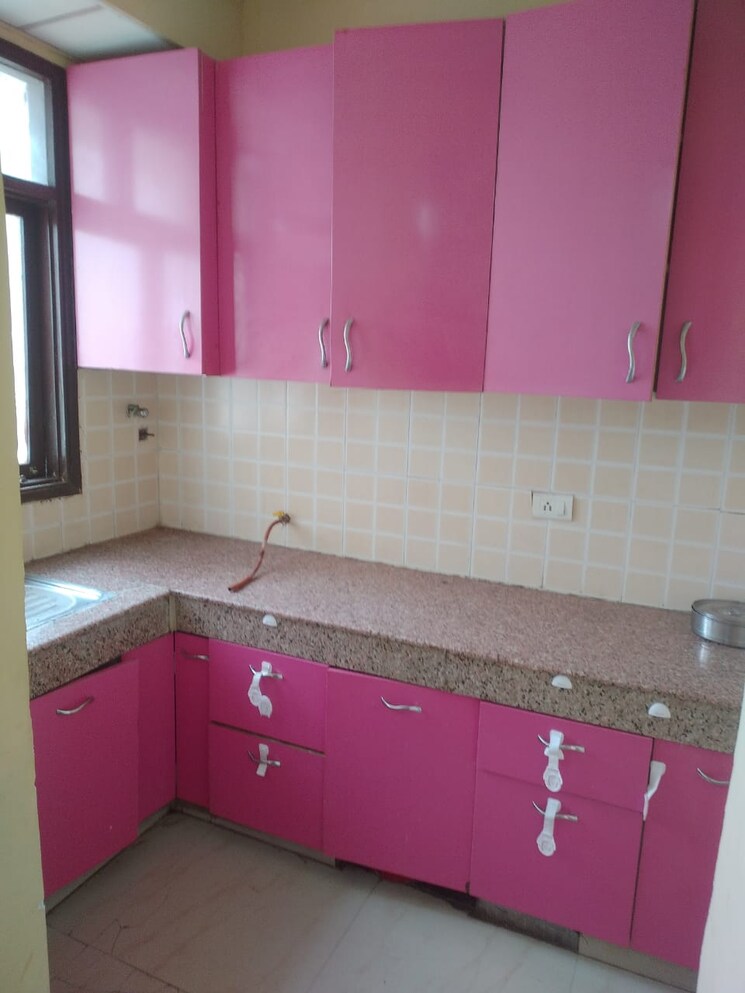 Kitchen, srs-royal-hills 2 Bedroom 1025 Sq.Ft. Apartment In Sector 87 Faridabad 9058420