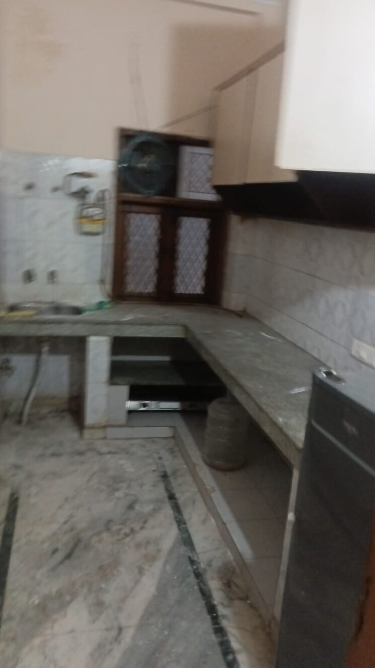 Kitchen, chattarpur 1 Bedroom 55 Sq.Yd. Builder Floor In Chattarpur Delhi 9058498