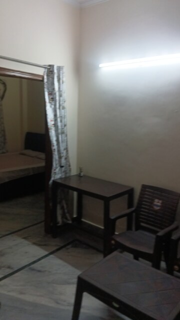 Room in 1 BHK Builder Floor at Chattarpur – for Rent