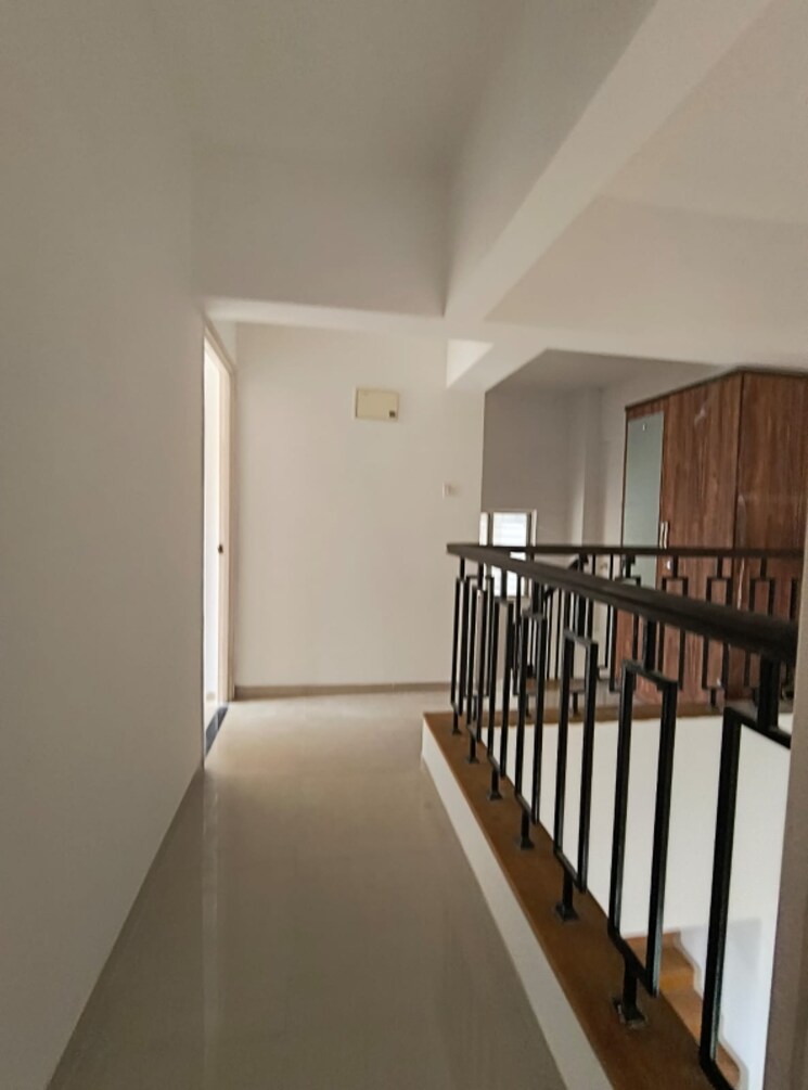 undefined, sus 3 Bedroom 1700 Sq.Ft. Penthouse In Sus Pune 9058490