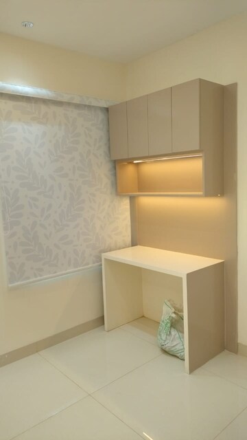 Room in 3 BHK Apartment at KSR Signature 4, Tellapur – for Sale