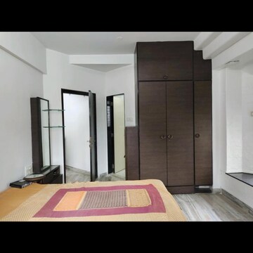 Bedroom in 2 BHK Apartment at Satyam CHS Andheri West, Jeevan Nagar – for Rent