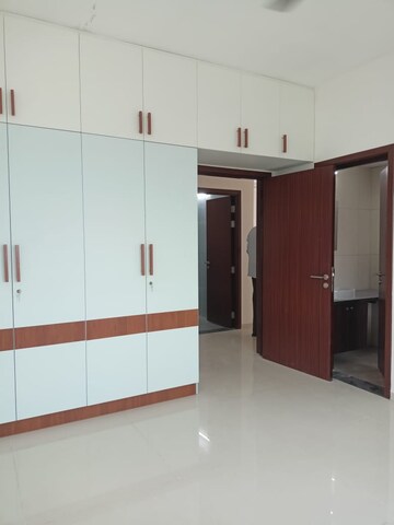Room in 2 BHK Apartment at L&T Raintree Boulevard, Hebbal – for Rent