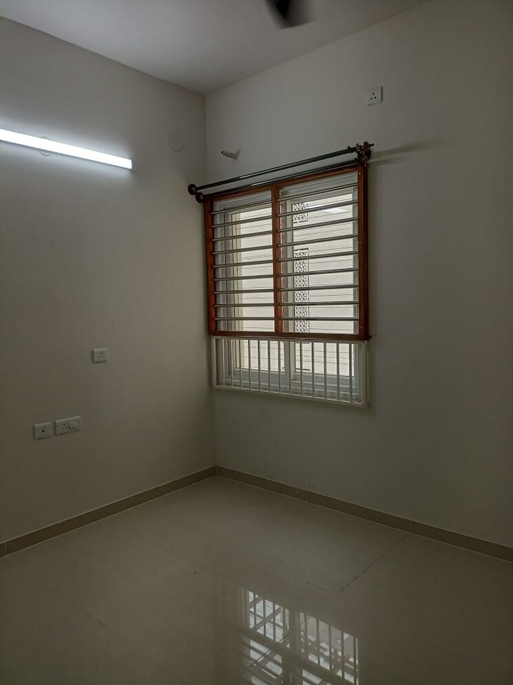 Room, l-t-raintree-boulevard 2 Bedroom 1300 Sq.Ft. Apartment In Hebbal Bangalore 9058511